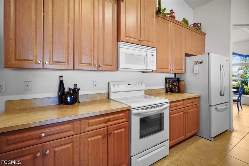 SW 17th Place Cape Coral, FL 33914