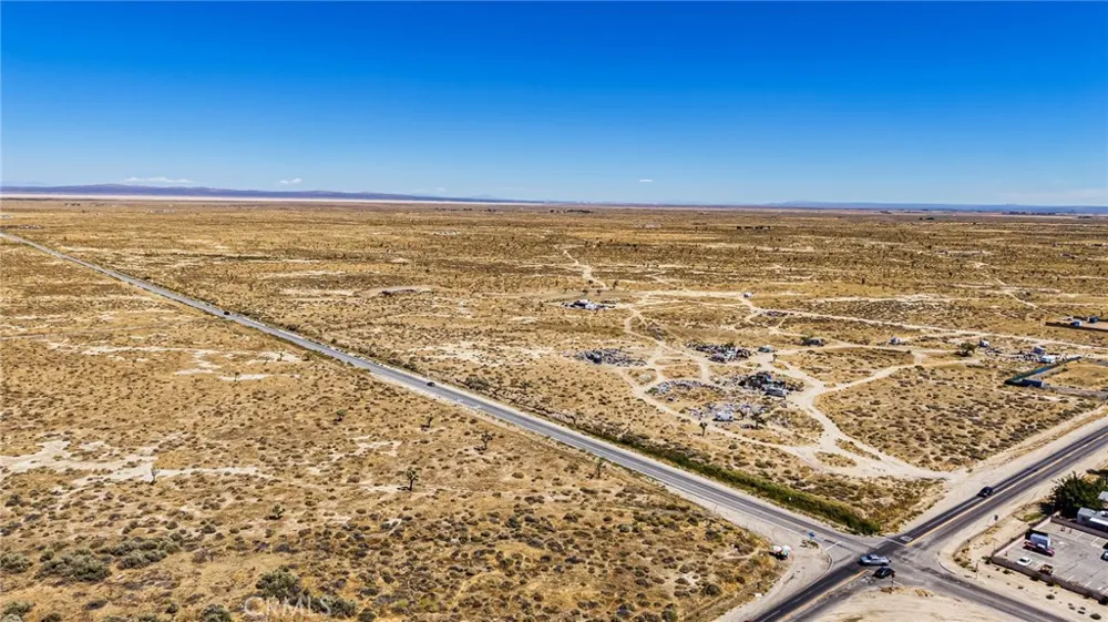 47004 Challenger Way Lancaster, CA 93535