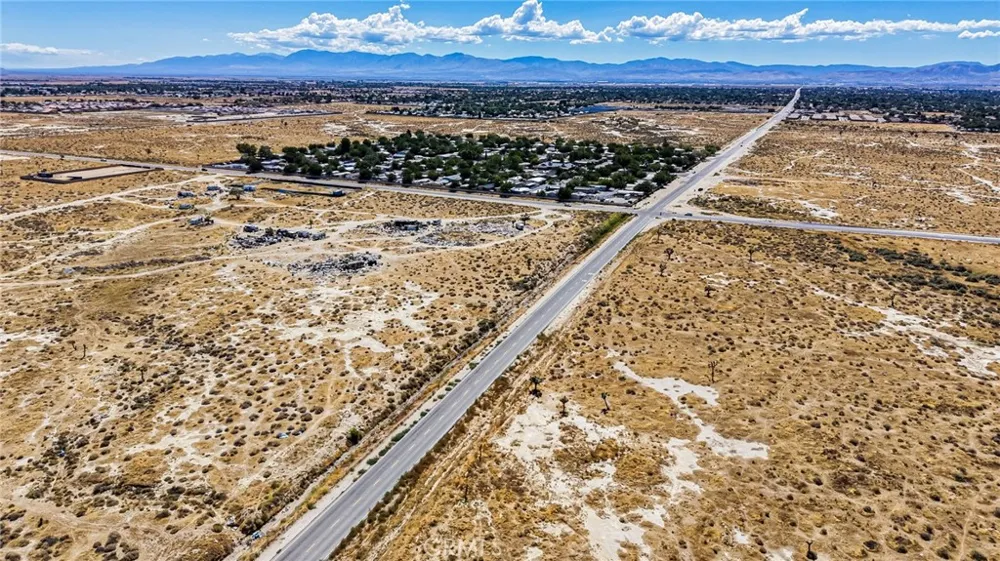 47004 Challenger Way Lancaster, CA 93535