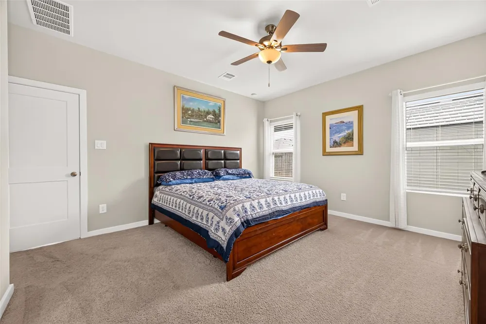 11873 Whirlaway Drive Willis, TX 77318