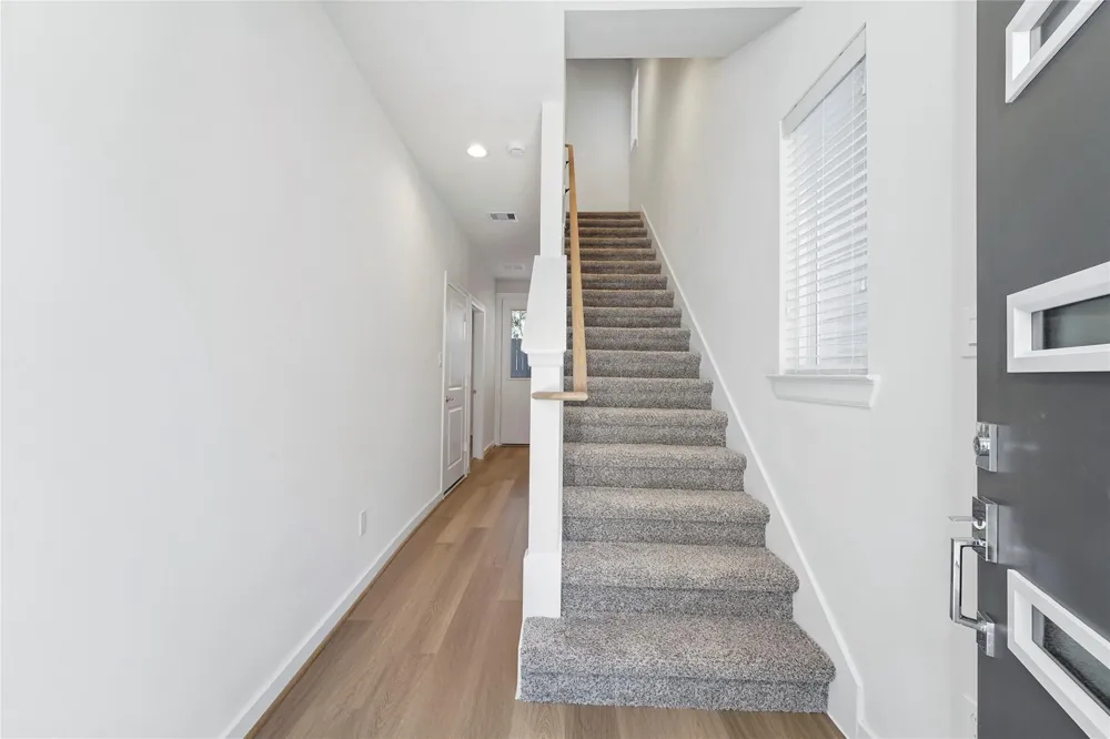 1013 Erin Street #U Houston, TX 77009