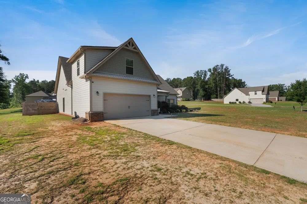 1202 Coldwater CT Griffin, GA 30224