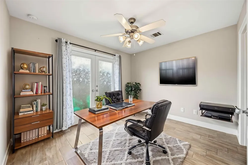 3635 Main Plaza Drive Houston, TX 77025