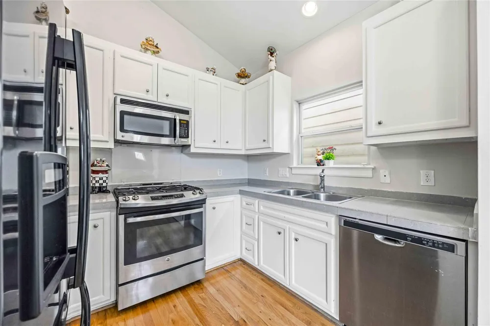 3635 Main Plaza Drive Houston, TX 77025