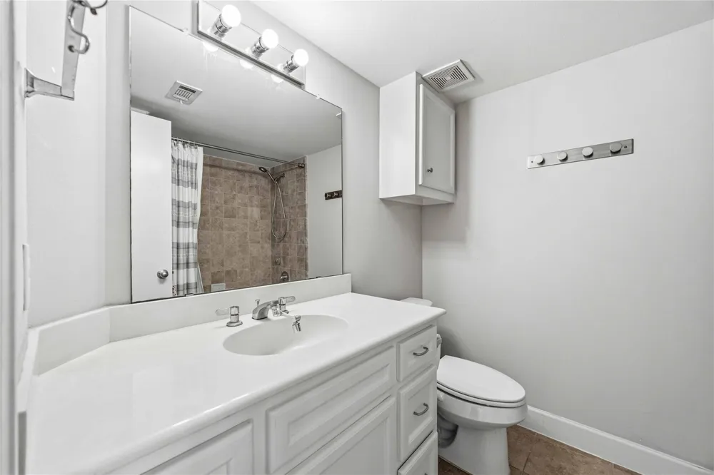 3635 Main Plaza Drive Houston, TX 77025