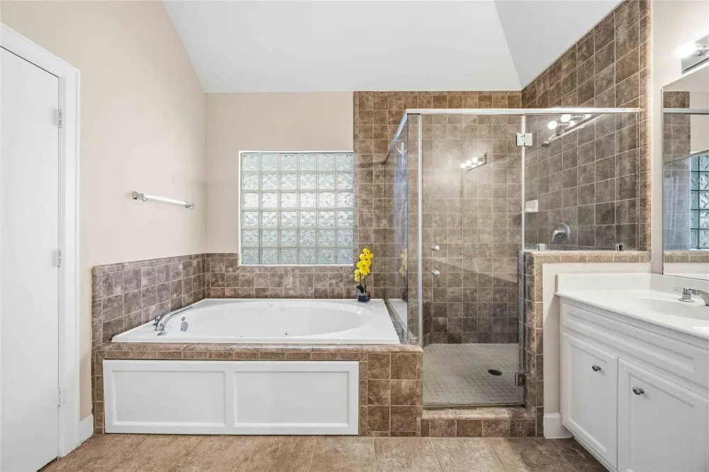 3635 Main Plaza Drive Houston, TX 77025