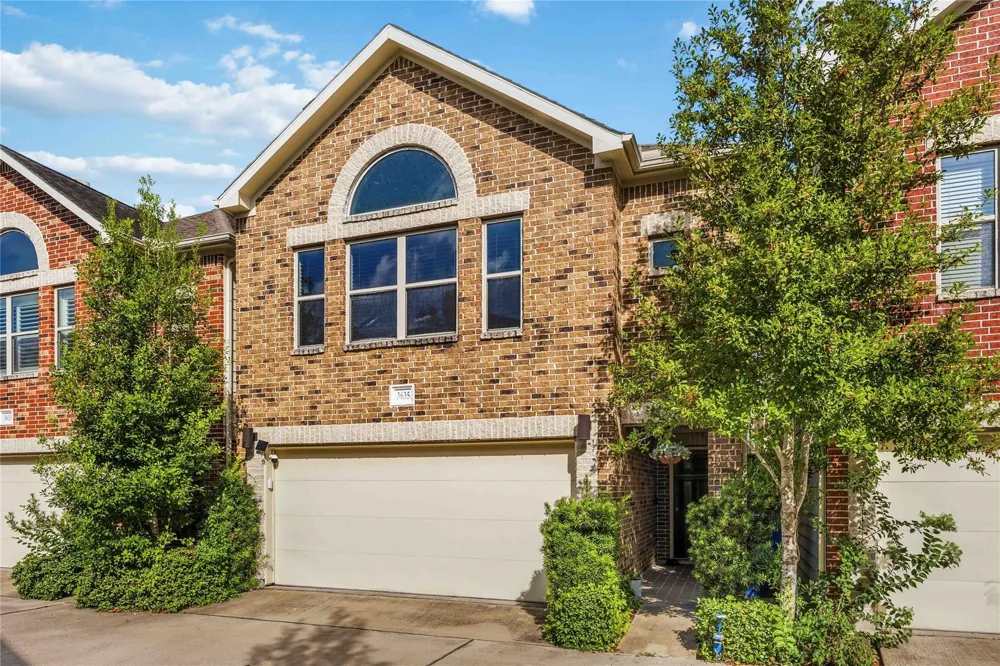3635 Main Plaza Drive Houston, TX 77025