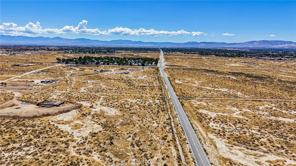 47712 Challenger Way Lancaster, CA 93535