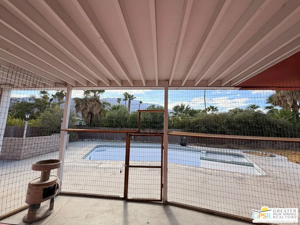 1163 Calle Marcus Palm Springs, CA 92262