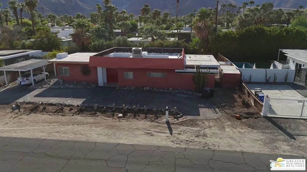 1163 Calle Marcus Palm Springs, CA 92262