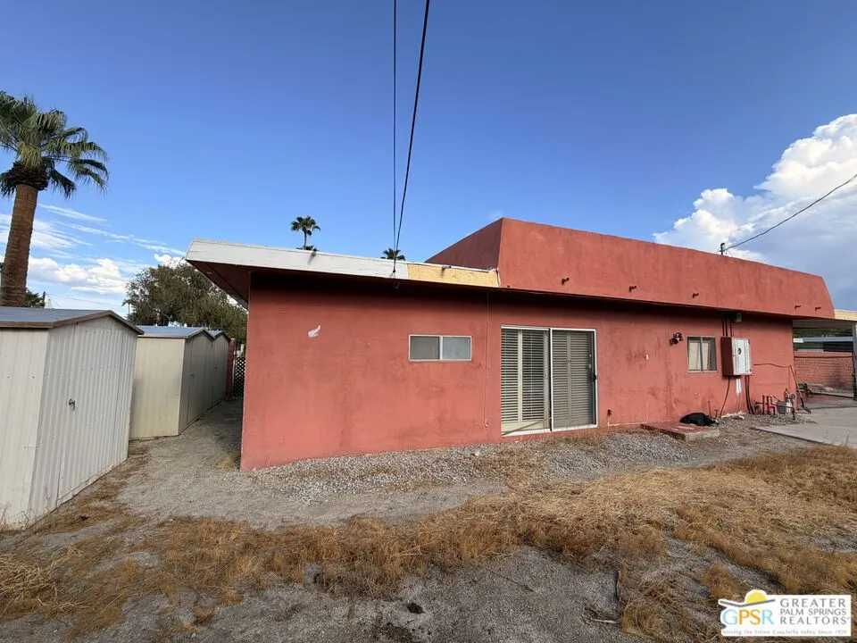 1163 Calle Marcus Palm Springs, CA 92262