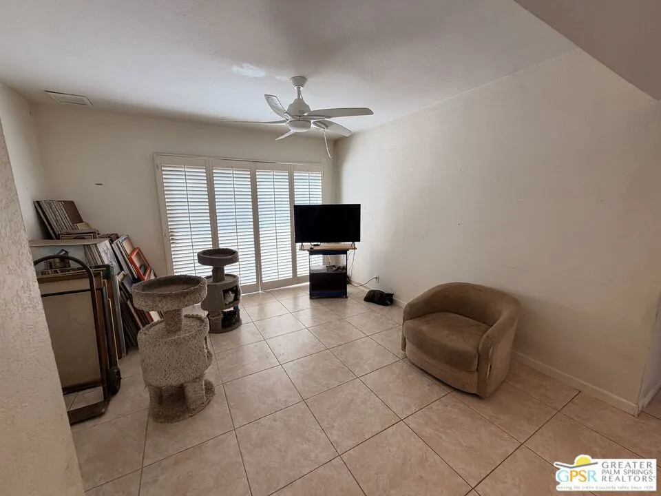 1163 Calle Marcus Palm Springs, CA 92262