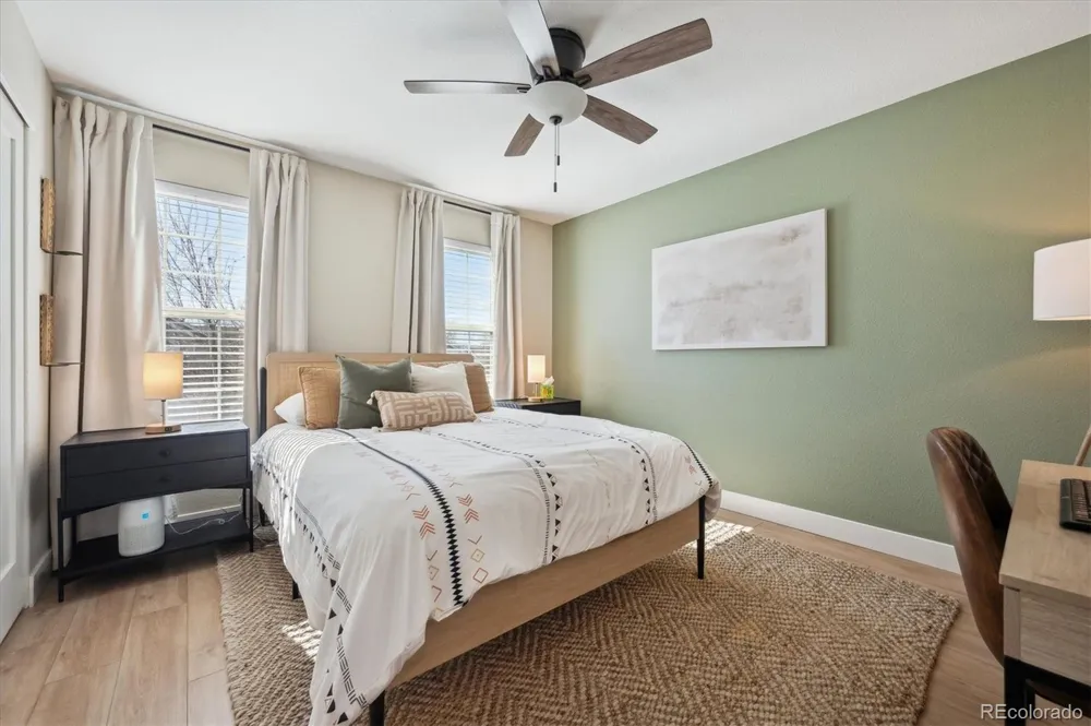 1099 Thornbury Place Highlands Ranch, CO 80129