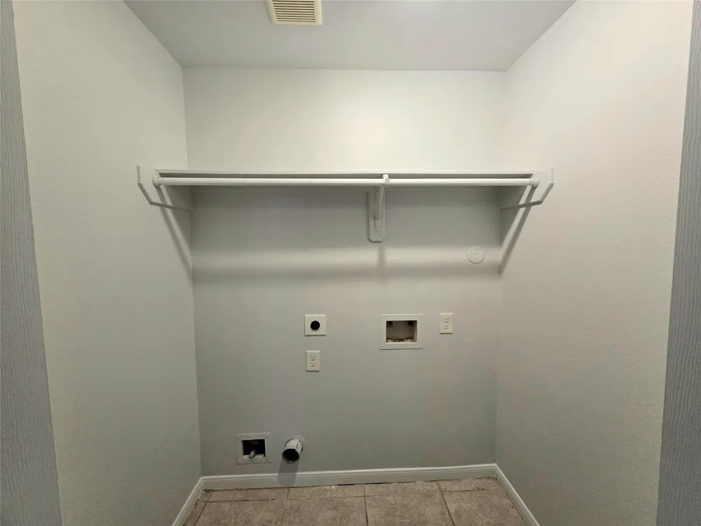 4405 Brinkley Street Houston, TX 77051