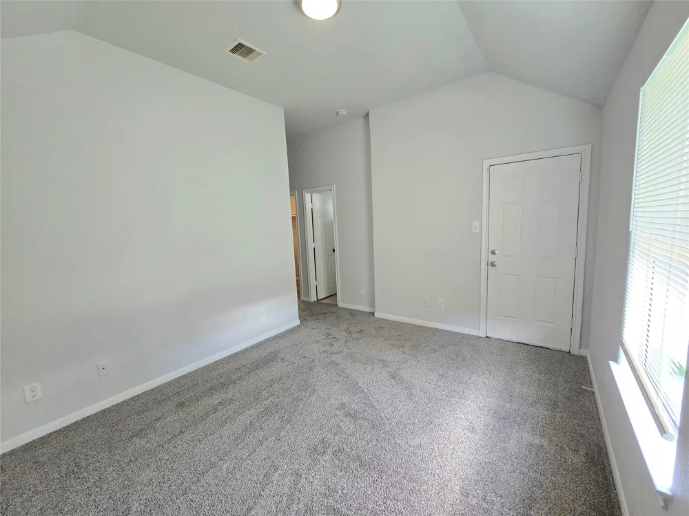 4405 Brinkley Street Houston, TX 77051