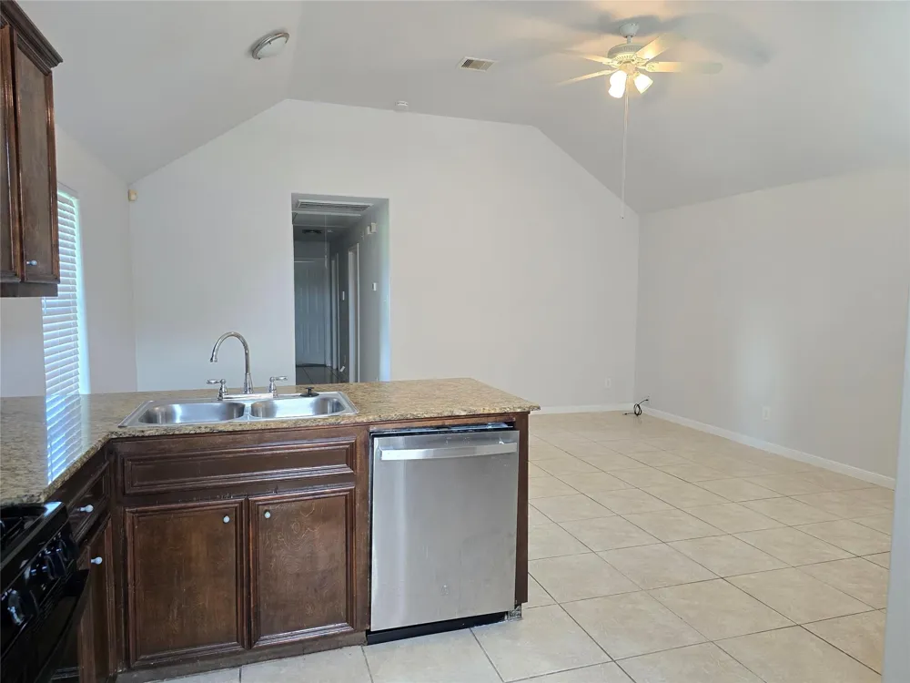 4405 Brinkley Street Houston, TX 77051