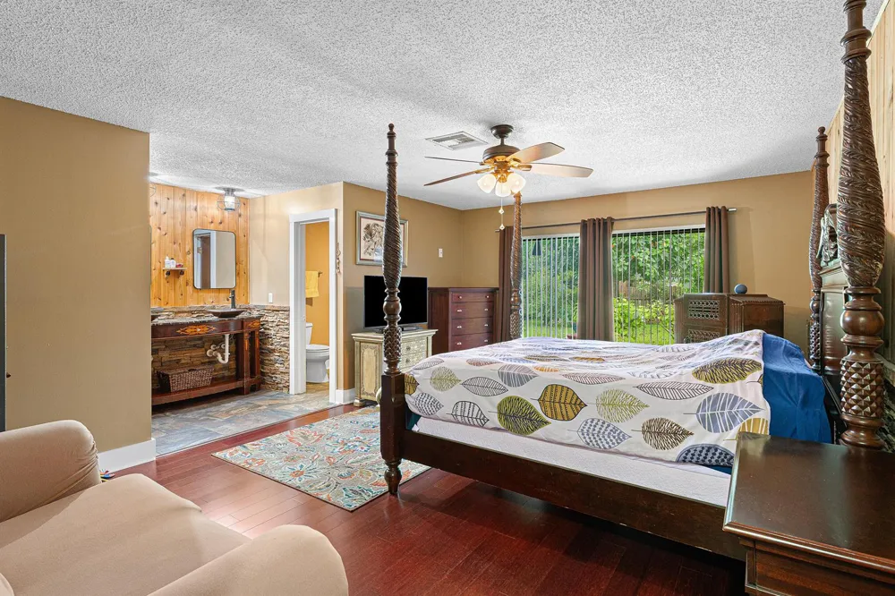 5104 Candlewood Court Lake Worth, FL 33467
