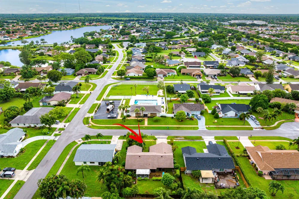 5104 Candlewood Court Lake Worth, FL 33467