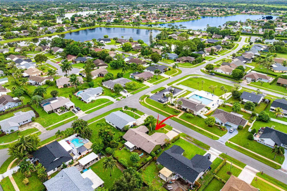 5104 Candlewood Court Lake Worth, FL 33467