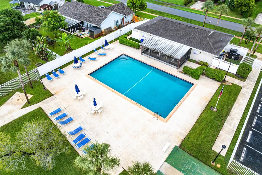 5104 Candlewood Court Lake Worth, FL 33467