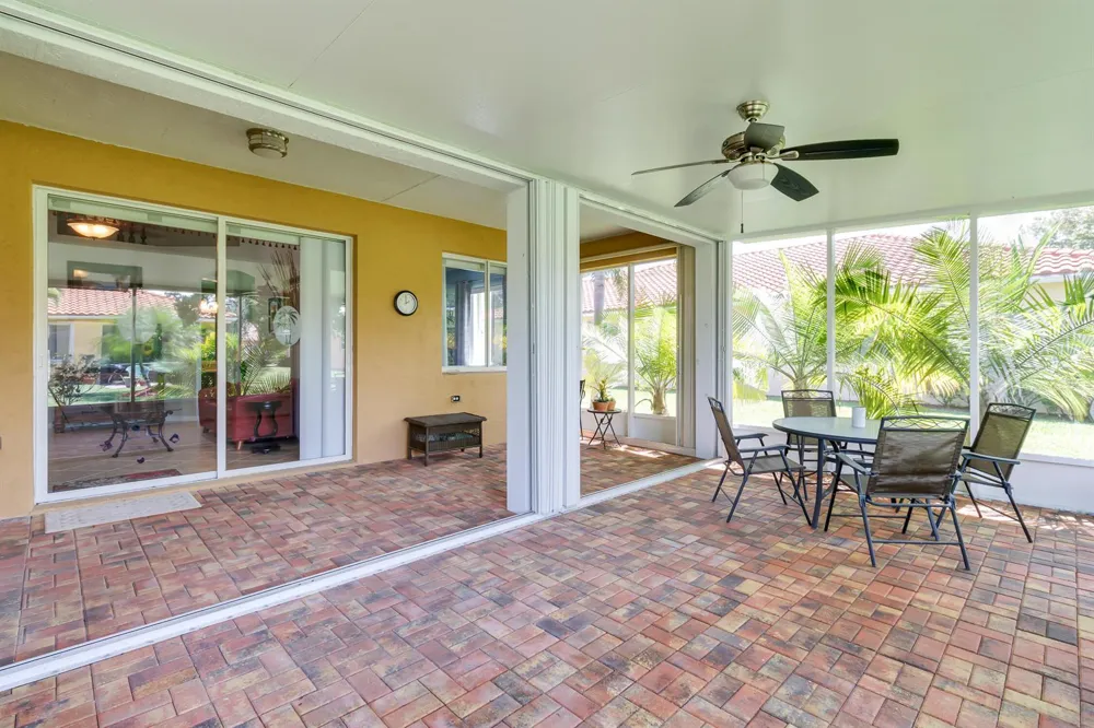 6208 Thames Place Vero Beach, FL 32966