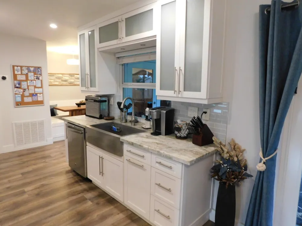 6604 NW 93RD AVENUE Tamarac, FL 33321