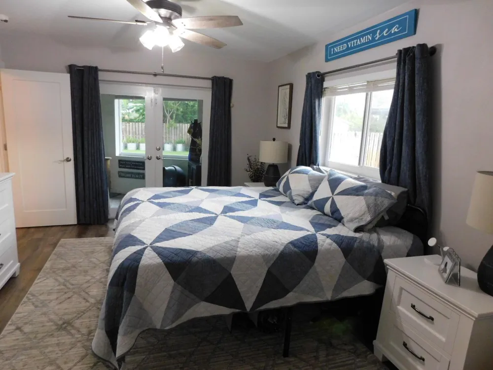 6604 NW 93RD AVENUE Tamarac, FL 33321