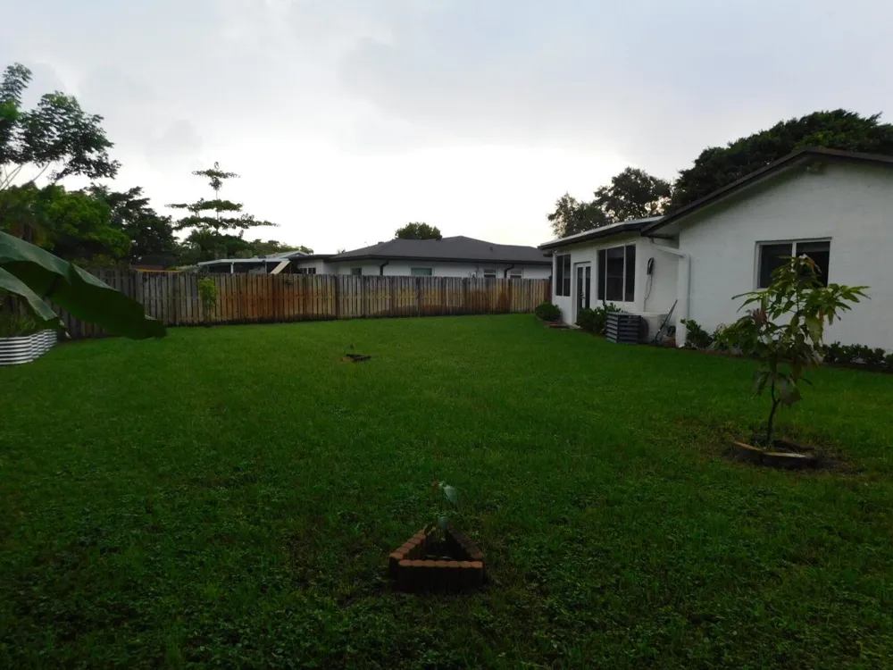 6604 NW 93RD AVENUE Tamarac, FL 33321