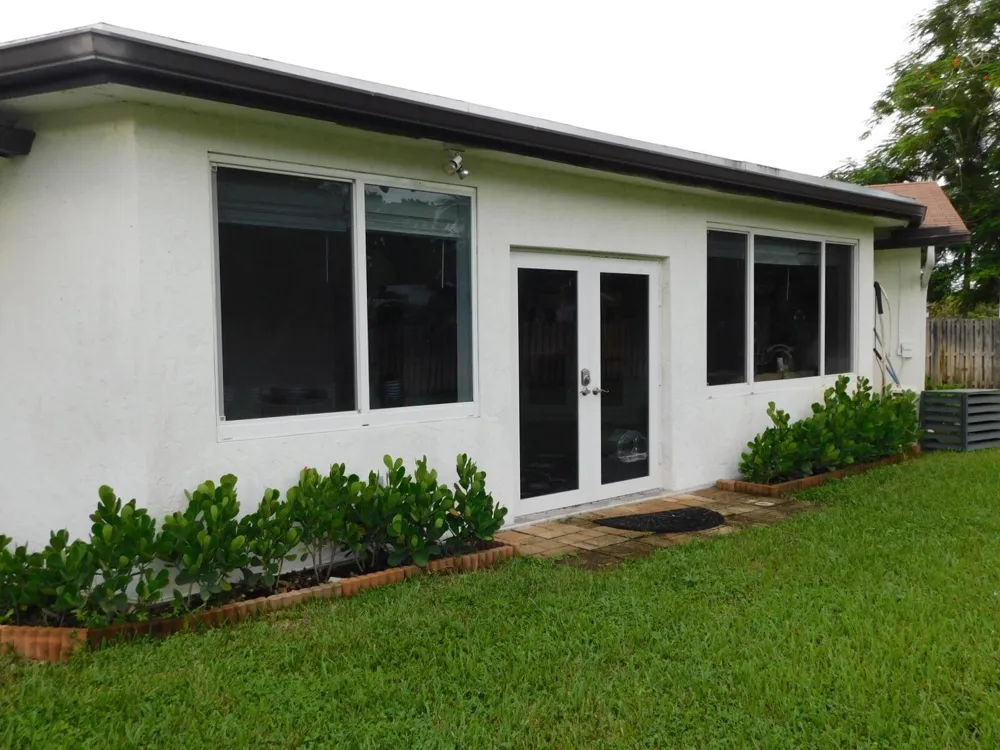 6604 NW 93RD AVENUE Tamarac, FL 33321