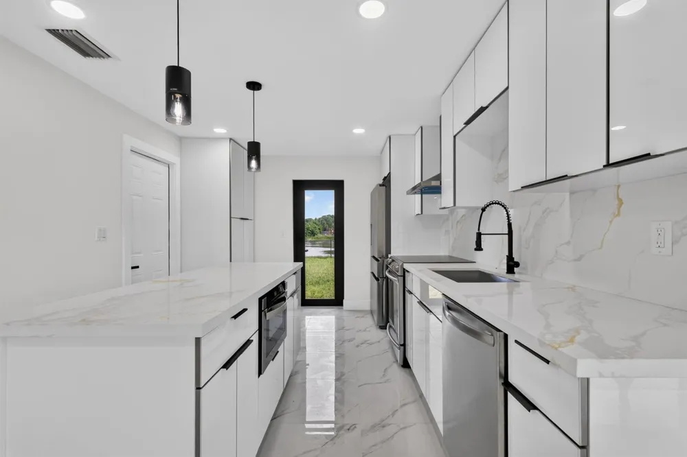 3185 Riddle Road West Palm Beach, FL 33406