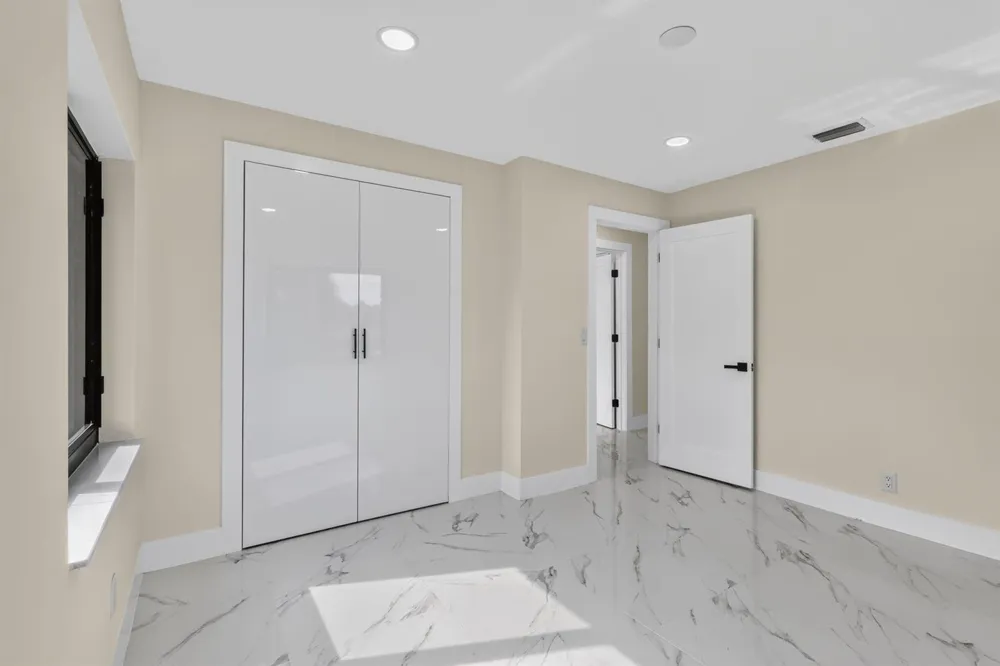 3185 Riddle Road West Palm Beach, FL 33406