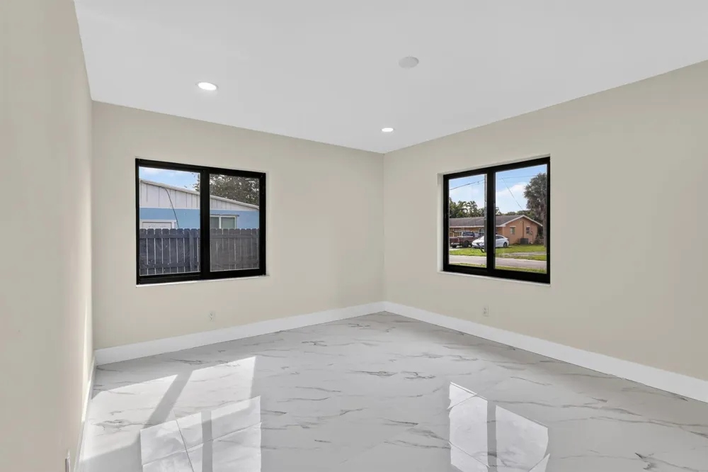 3185 Riddle Road West Palm Beach, FL 33406