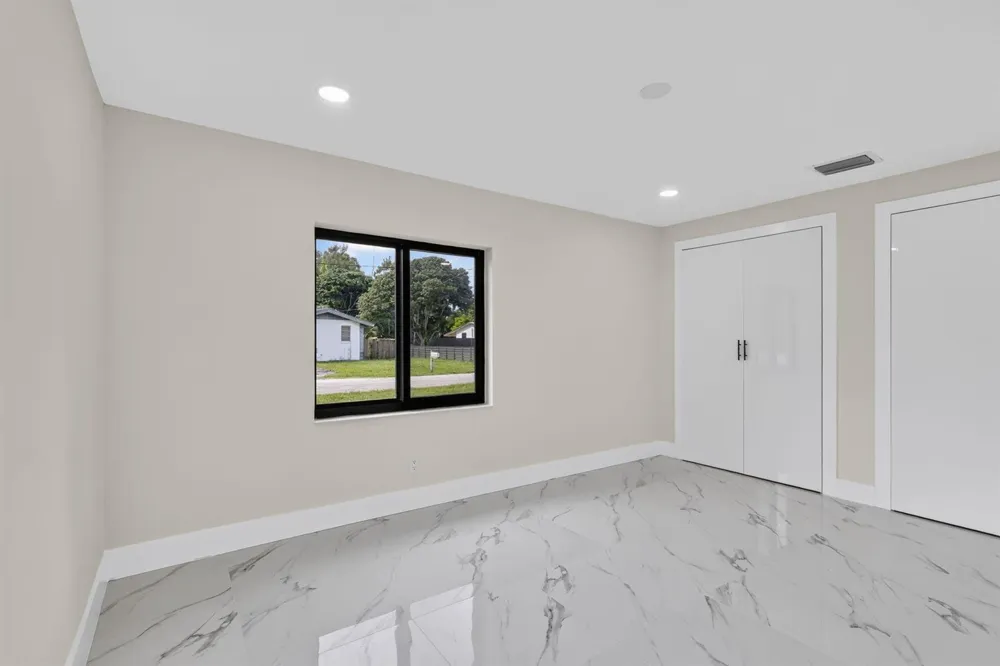 3185 Riddle Road West Palm Beach, FL 33406
