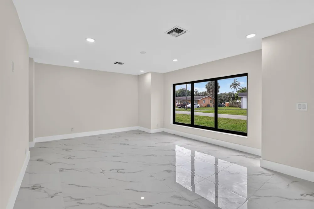 3185 Riddle Road West Palm Beach, FL 33406