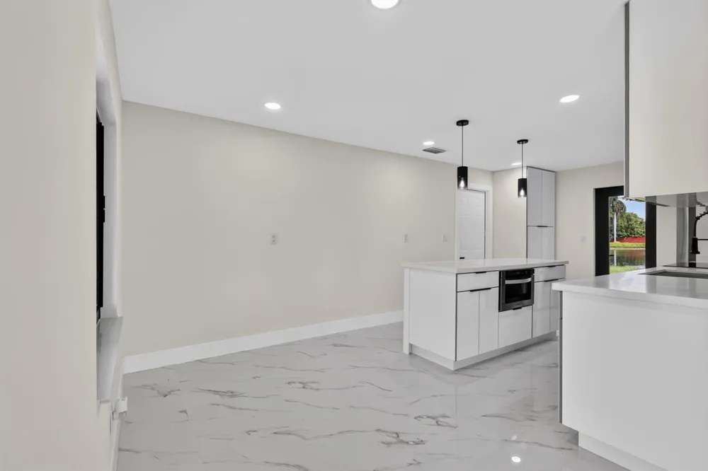 3185 Riddle Road West Palm Beach, FL 33406