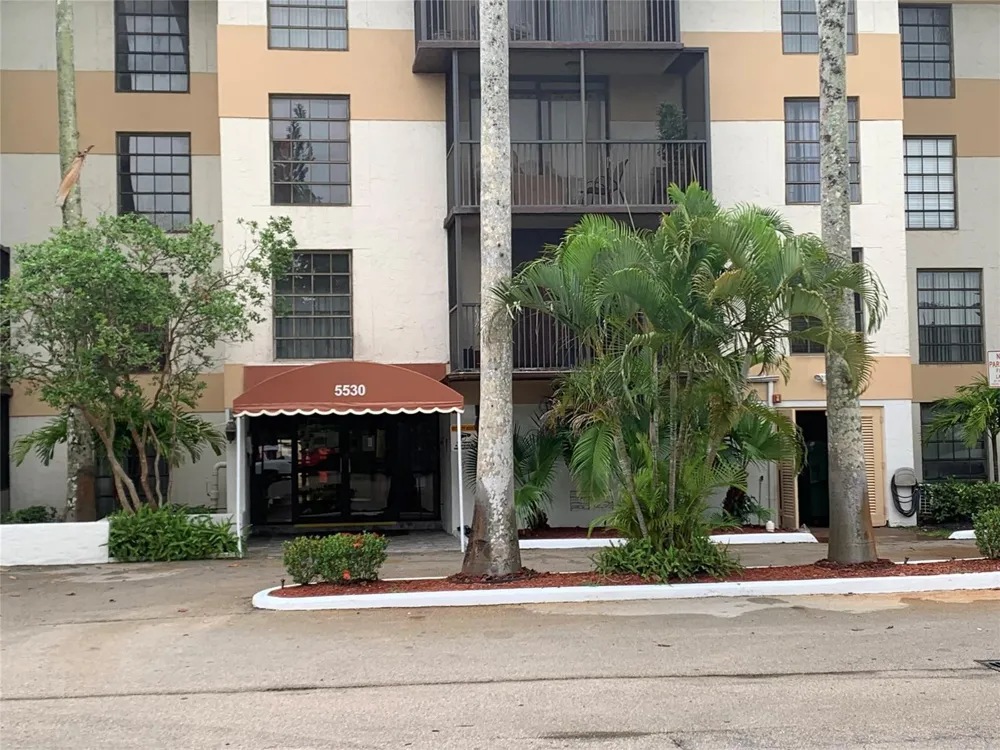 5530 NW 44TH STREET #311C Lauderhill, FL 33319