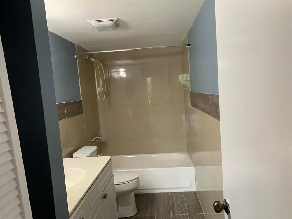 5530 NW 44TH STREET #311C Lauderhill, FL 33319