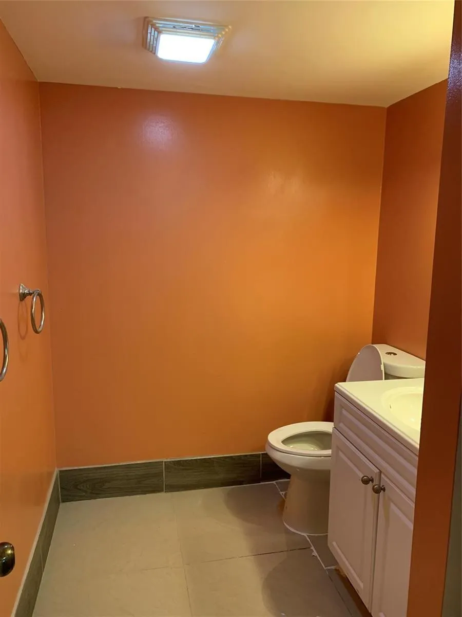 5530 NW 44TH STREET #311C Lauderhill, FL 33319