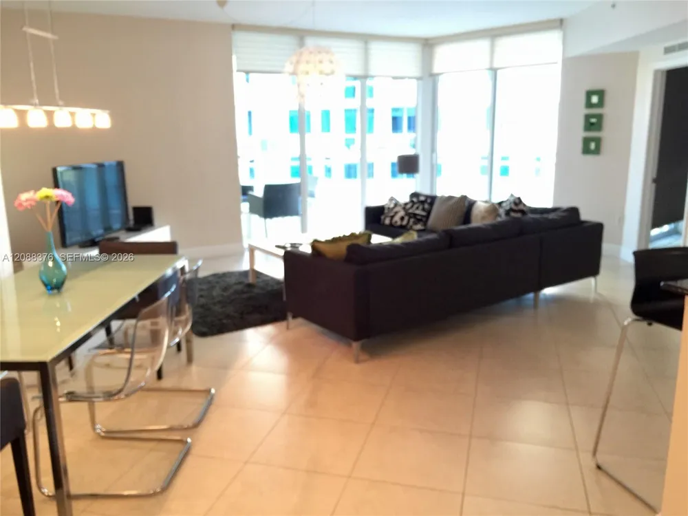 3000 NE 188th St #506 Aventura, FL 33180