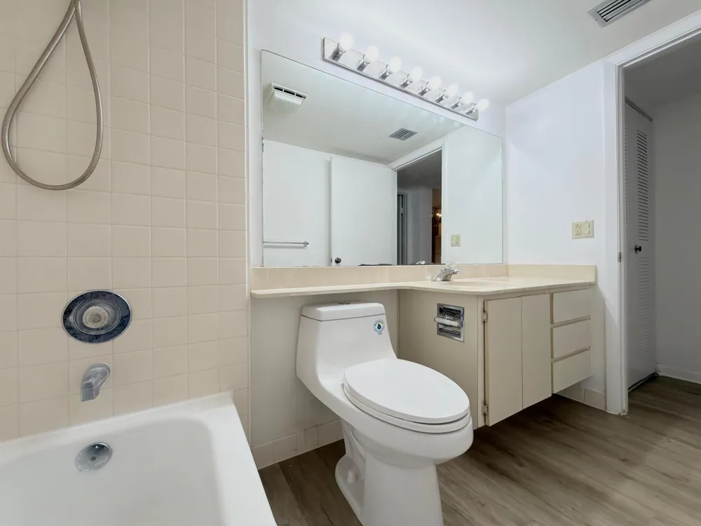 2581 Village Boulevard #103 West Palm Beach, FL 33409