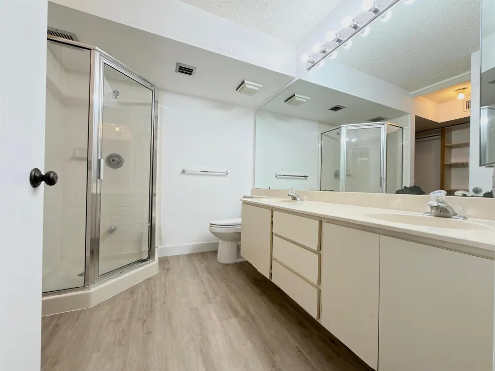 2581 Village Boulevard #103 West Palm Beach, FL 33409