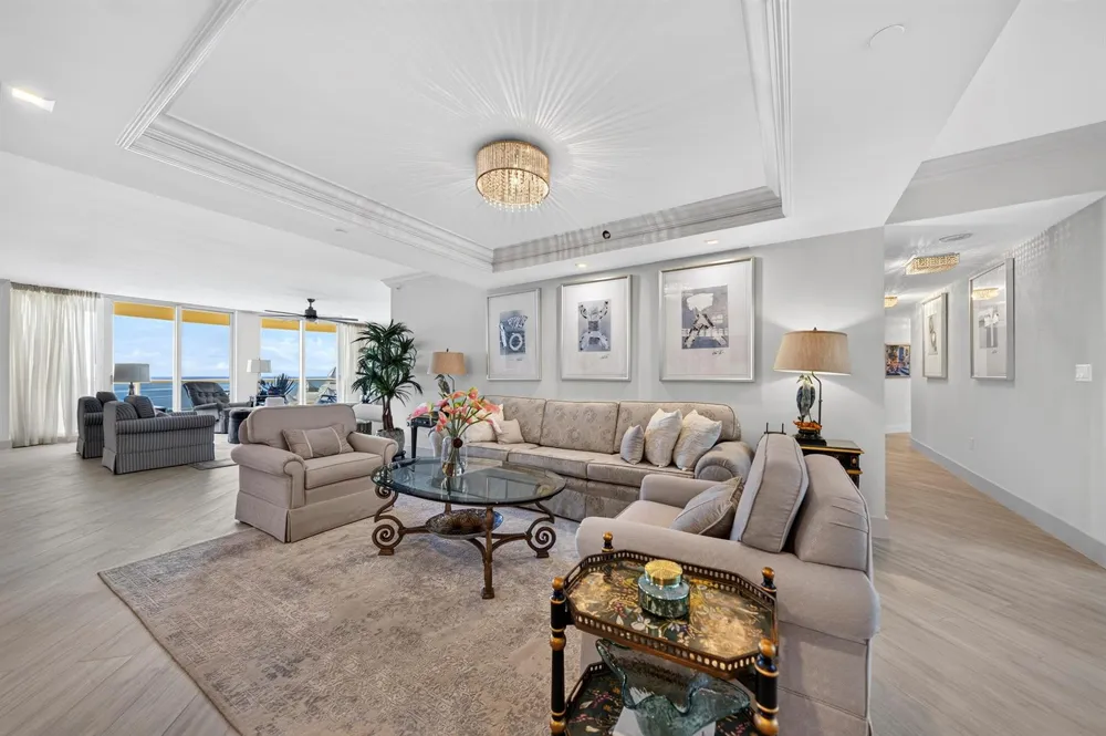2110 Ocean Boulevard #19A/D Fort Lauderdale, FL 33305