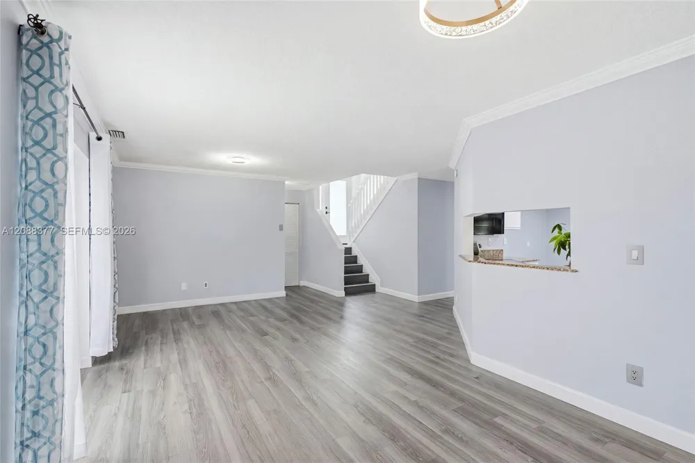 3724 NW 107th Ter Sunrise, FL 33351