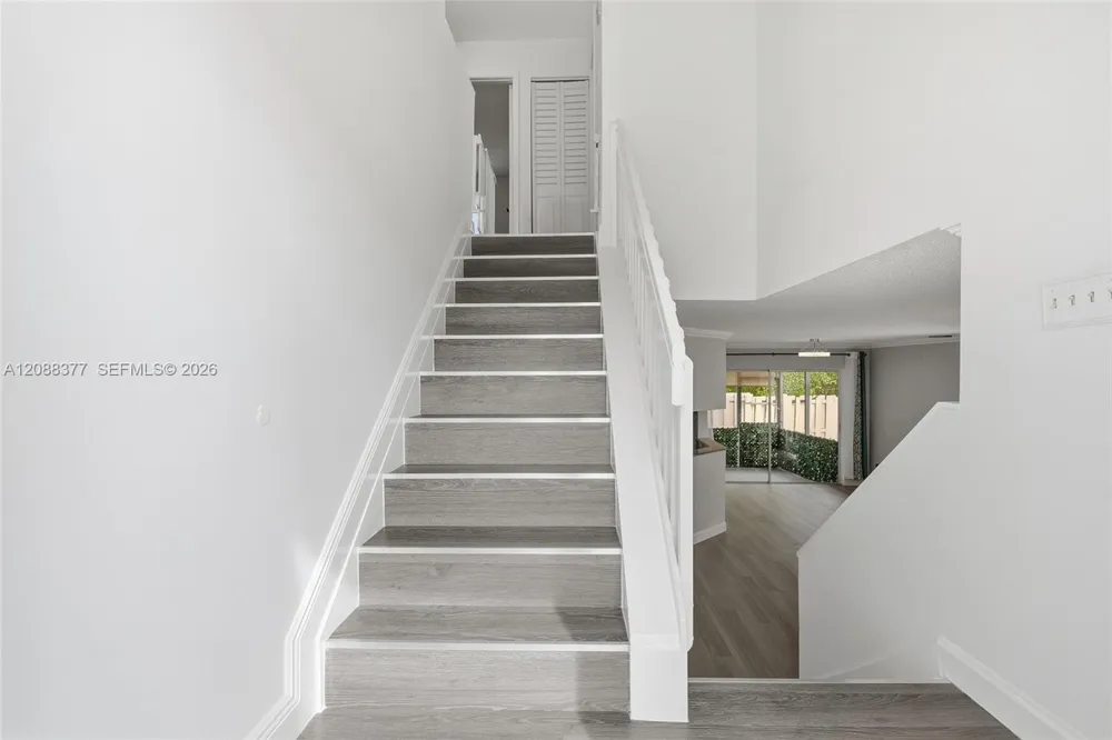 3724 NW 107th Ter Sunrise, FL 33351