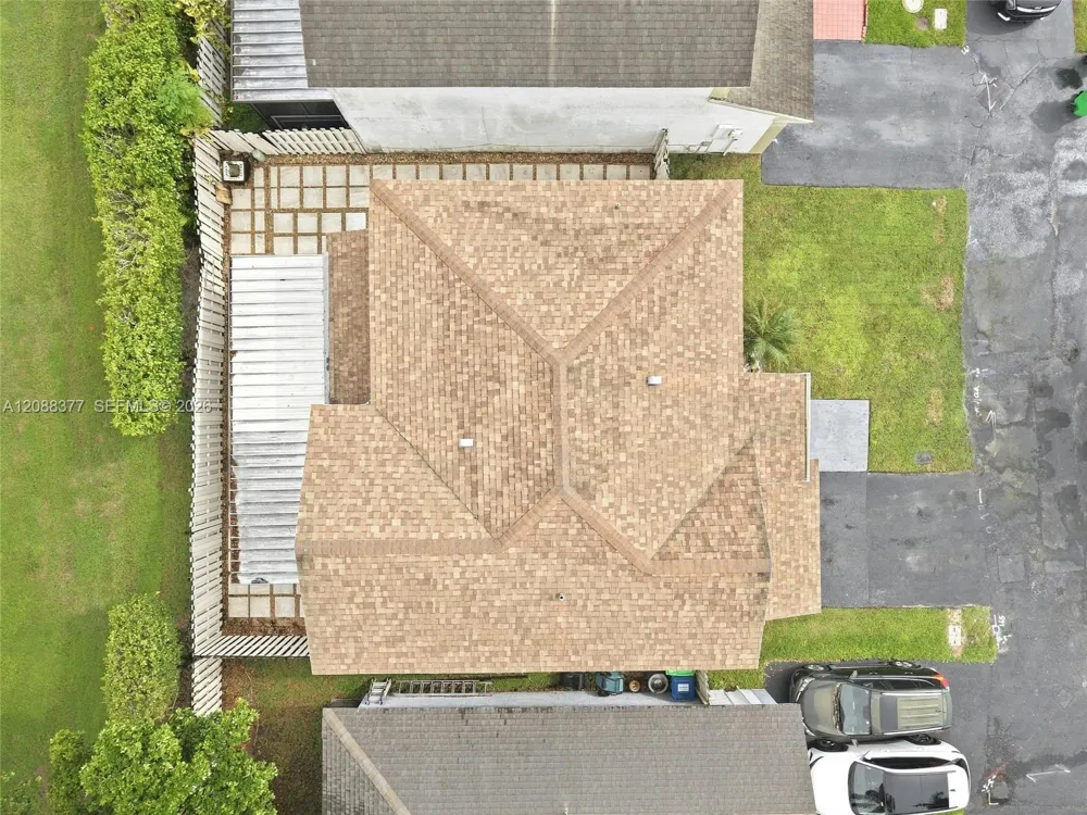 3724 NW 107th Ter Sunrise, FL 33351
