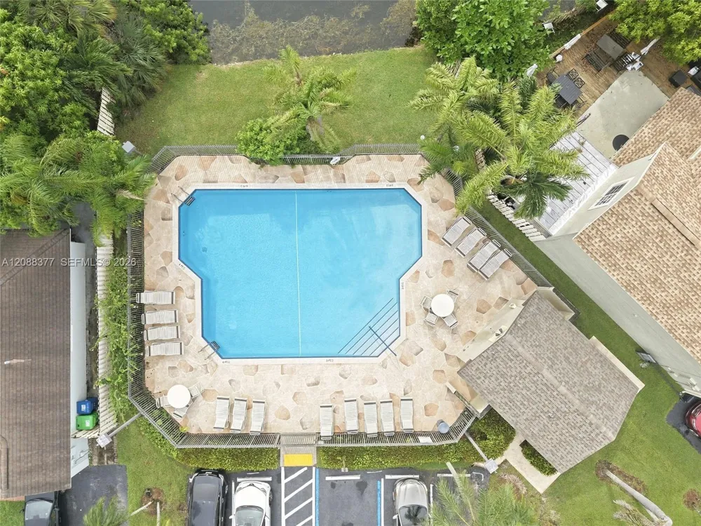 3724 NW 107th Ter Sunrise, FL 33351