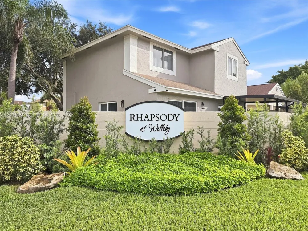 3724 NW 107th Ter Sunrise, FL 33351