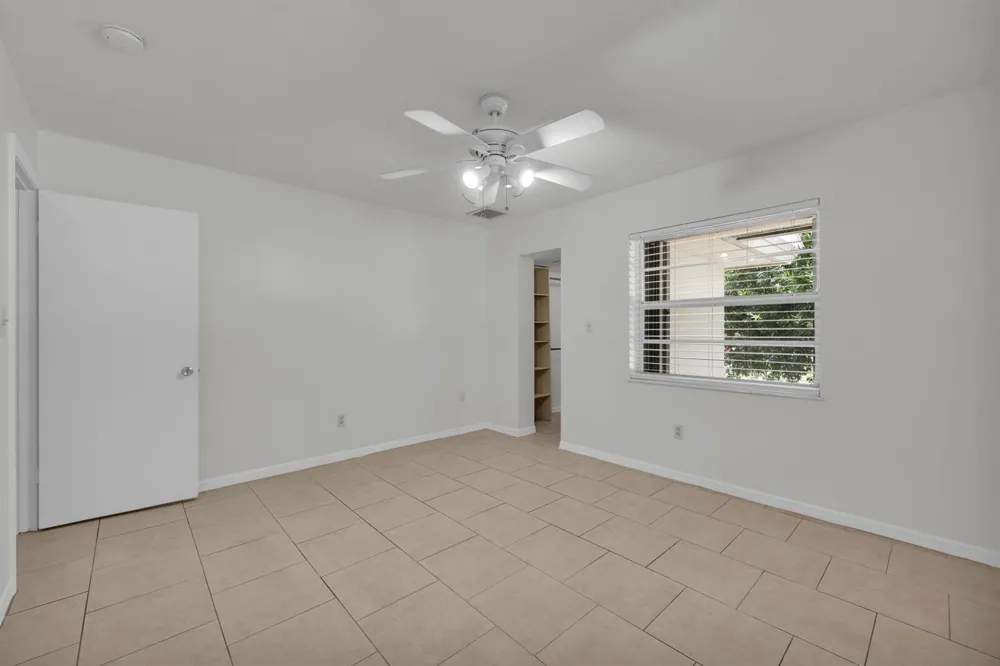 2302 Sunrise Boulevard #209 Fort Pierce, FL 34982