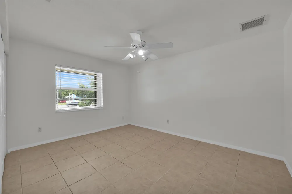 2302 Sunrise Boulevard #209 Fort Pierce, FL 34982