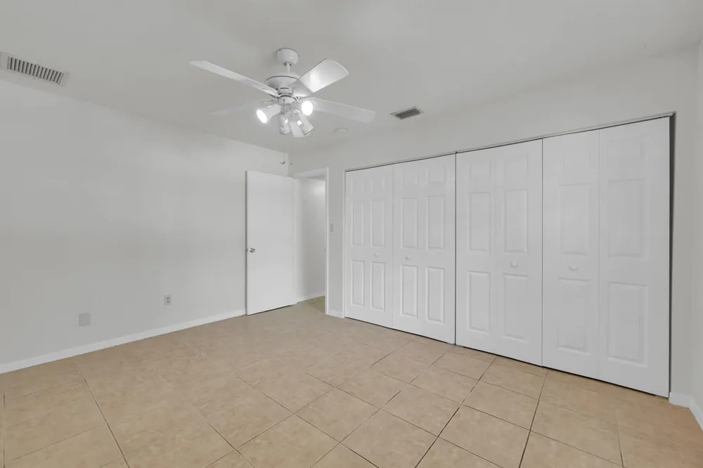 2302 Sunrise Boulevard #209 Fort Pierce, FL 34982